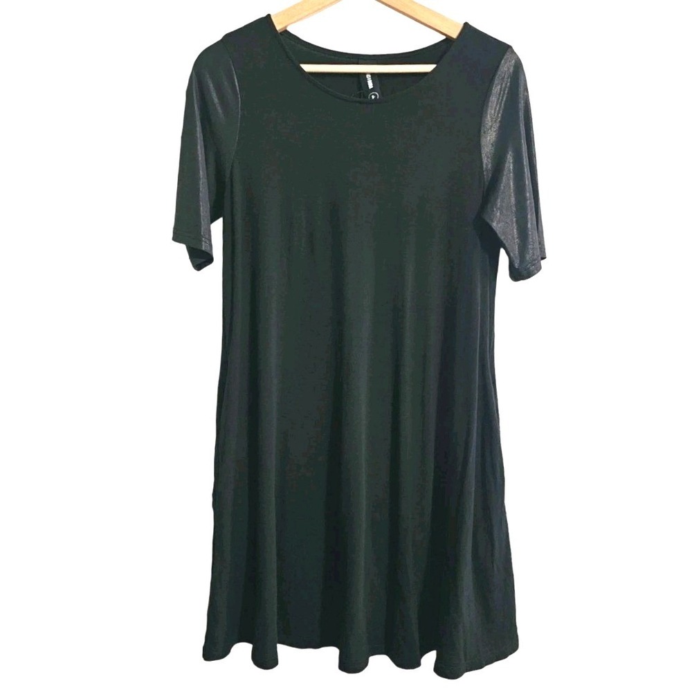 Agnes&Dora Shift Dress Size Small Knee Length Pockets‎ Black